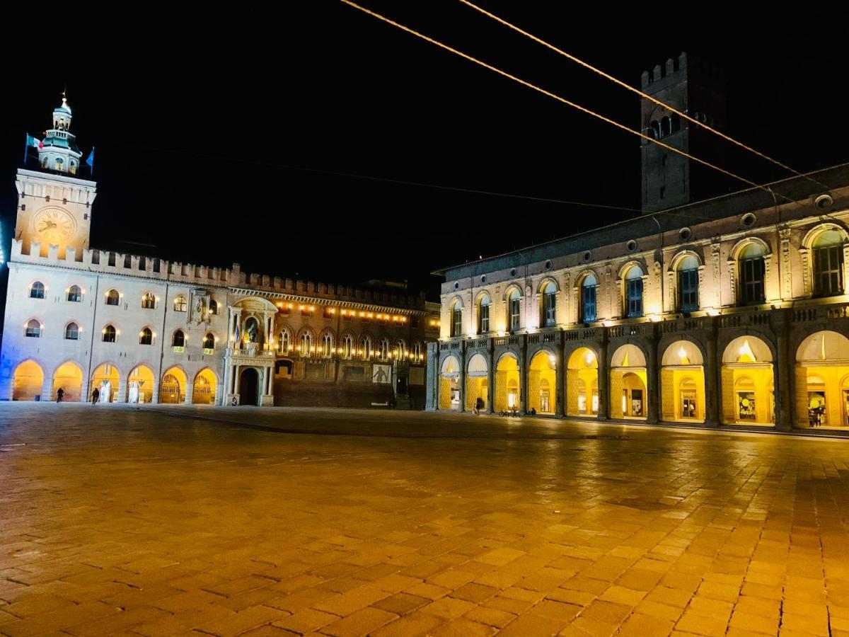 Palazzo Dei Notai Apartment Болоня Екстериор снимка